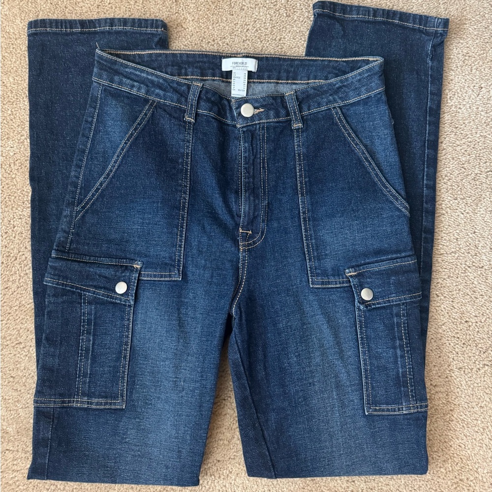 Forever 21 Cargo Jeans Dark Wash Denim Straight Legside pockets 80’s y2k